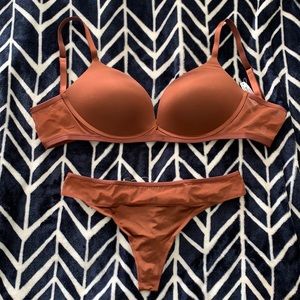 Adore Me Bra & Panty Set